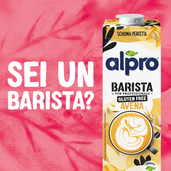 Alpro ha lanciato una nuova ricetta: il pink Alproccino, 100% vegetal